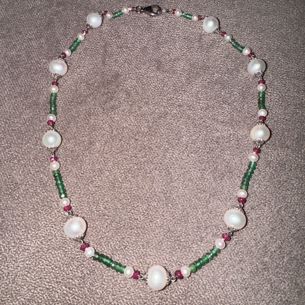SILVER Pearl andNecklace